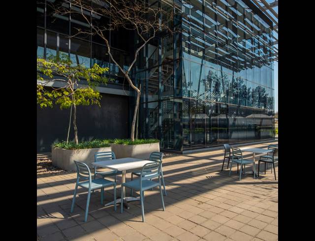 781M² OFFICE TO LET IN WOODMEAD